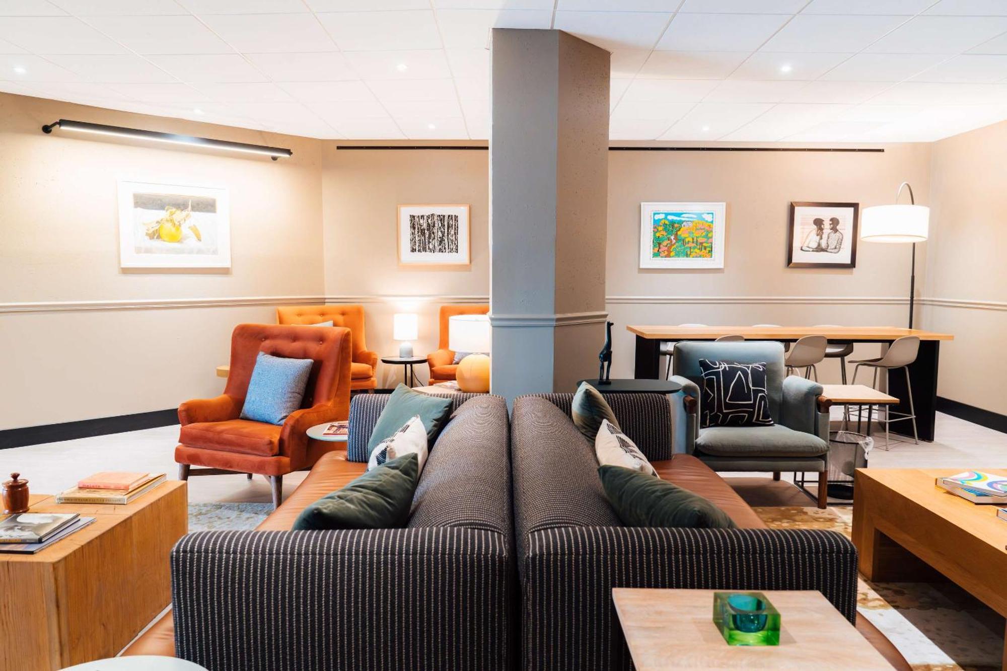 Hotel Downstreet, Ascend Hotel Collection North Adams Bagian luar foto