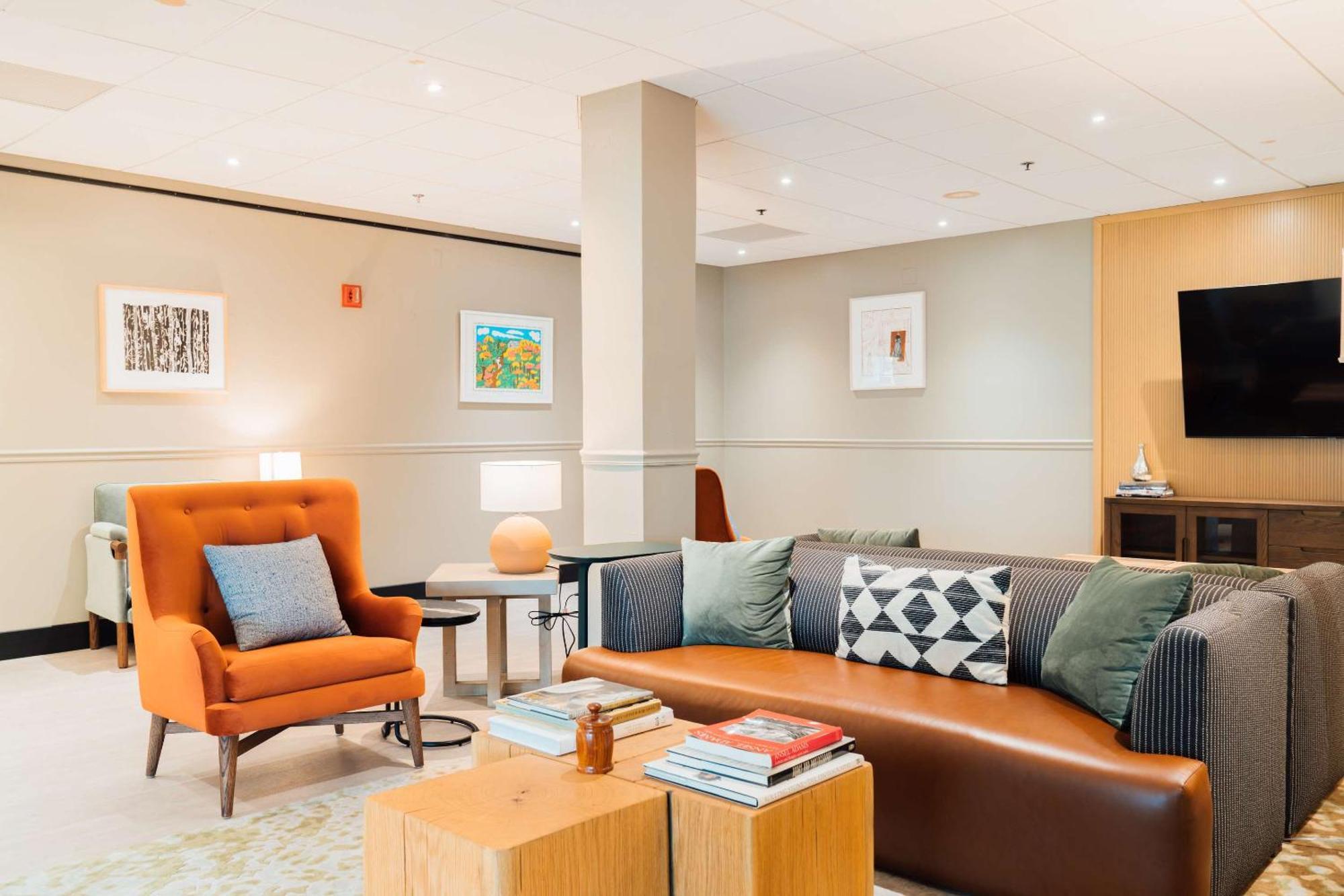 Hotel Downstreet, Ascend Hotel Collection North Adams Bagian luar foto